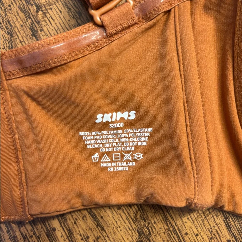 SKIMS women’s bra 32DDD - Picture 5 of 7
